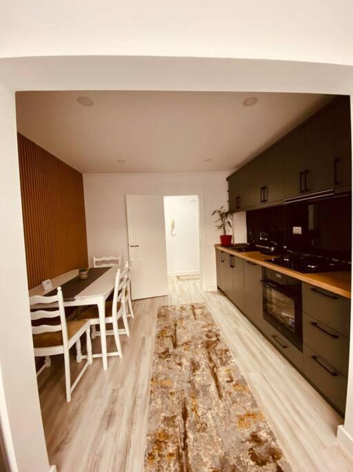 Apartament In Gura Humorului Eksteriør billede